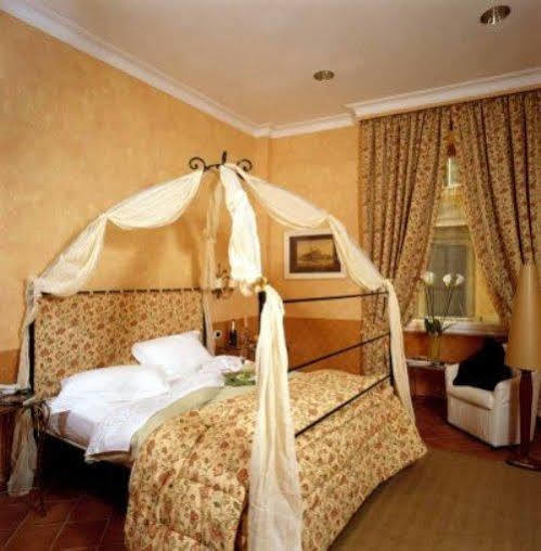 Frühstückspension Caesar House Residenze Romane 3*